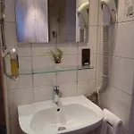 Gaestehaus Birnbaum Otel 3*