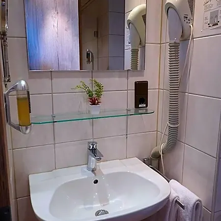 Gaestehaus Birnbaum 3* Ansbach